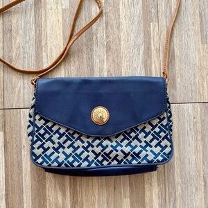 Vintage Tommy Hilfiger monogram jacquard logo small crossbody bag